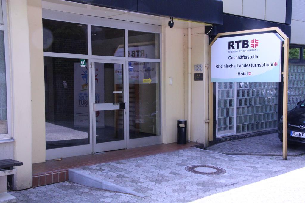 Rtb-Hotel - Sportschule Bergisch Gladbach Bagian luar foto